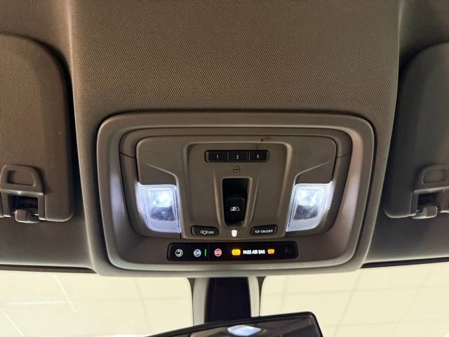 Used 2020 Chevrolet Silverado 1500 LT w/ All-Star Edition image 19