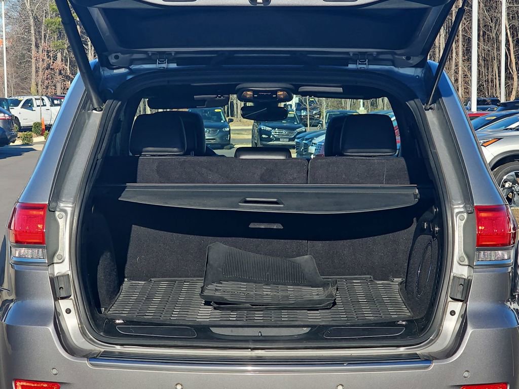 Used 2018 Jeep Grand Cherokee Limited image 15