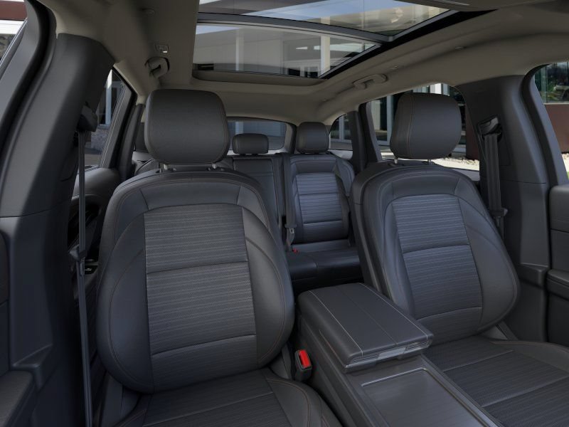 New 2026 Lincoln Nautilus Reserve AWD/4WD image 10