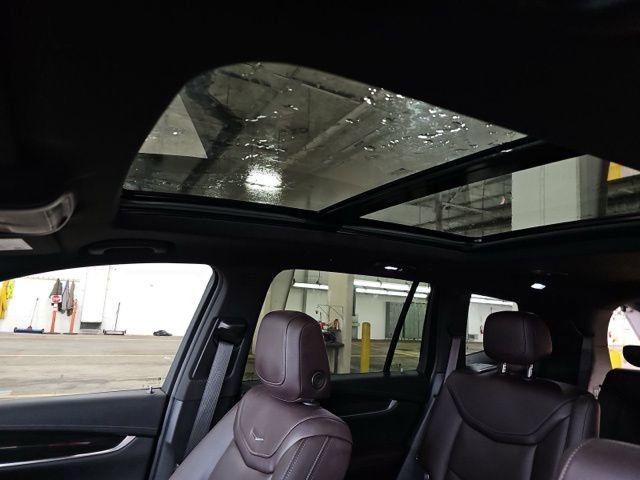 Used 2024 Cadillac XT6 Premium Luxury image 14