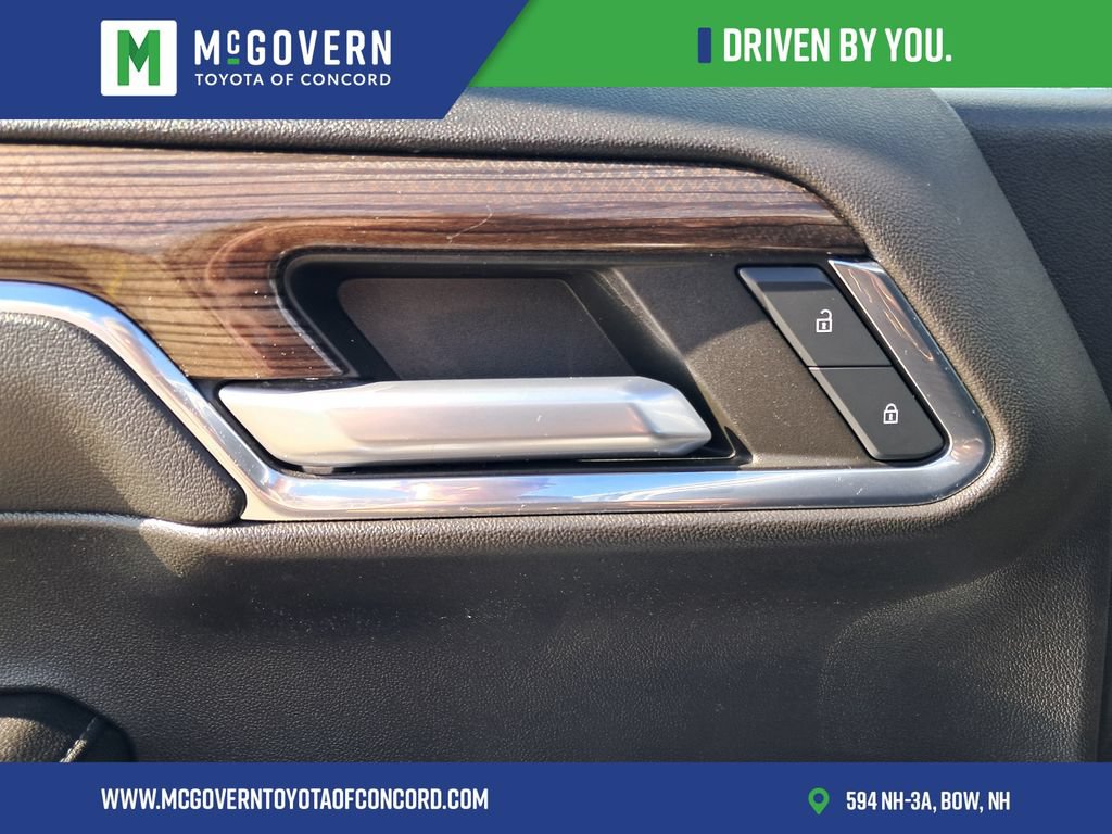 Used 2023 Chevrolet Silverado 1500 RST AWD/4WD image 12