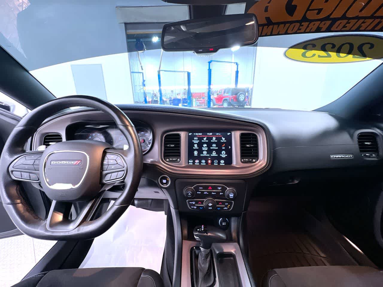 Used 2023 Dodge Charger R/T w/ Plus Group RWD image 22