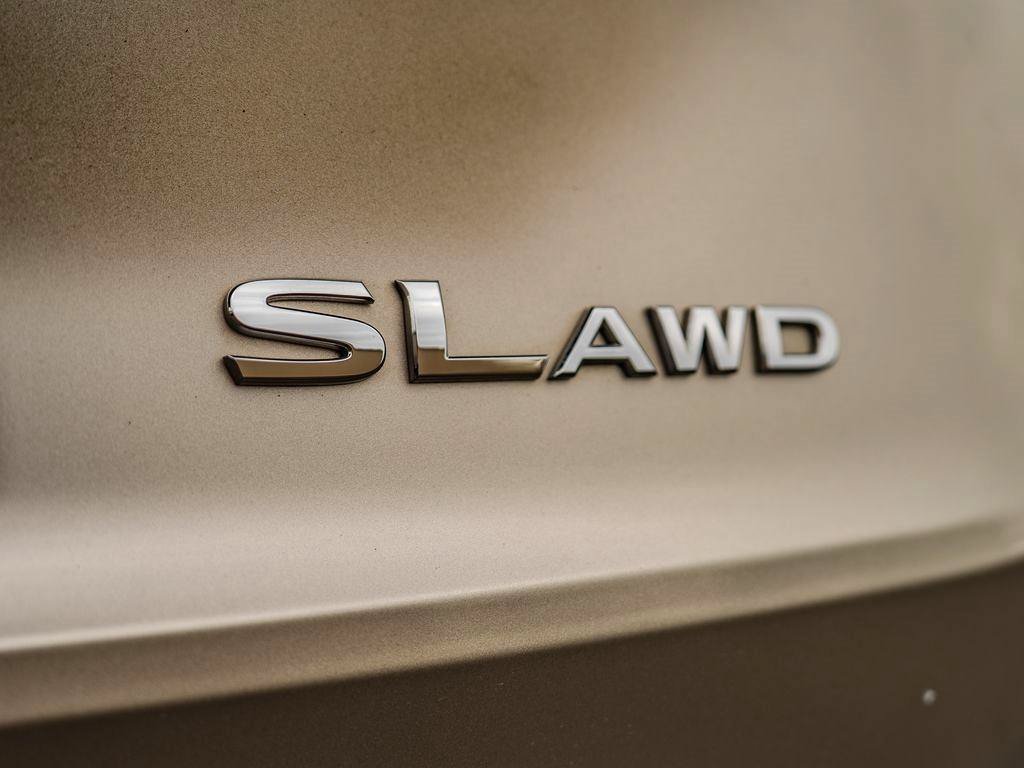 Used 2023 Nissan Rogue SL w/ SL Premium Package AWD/4WD image 10