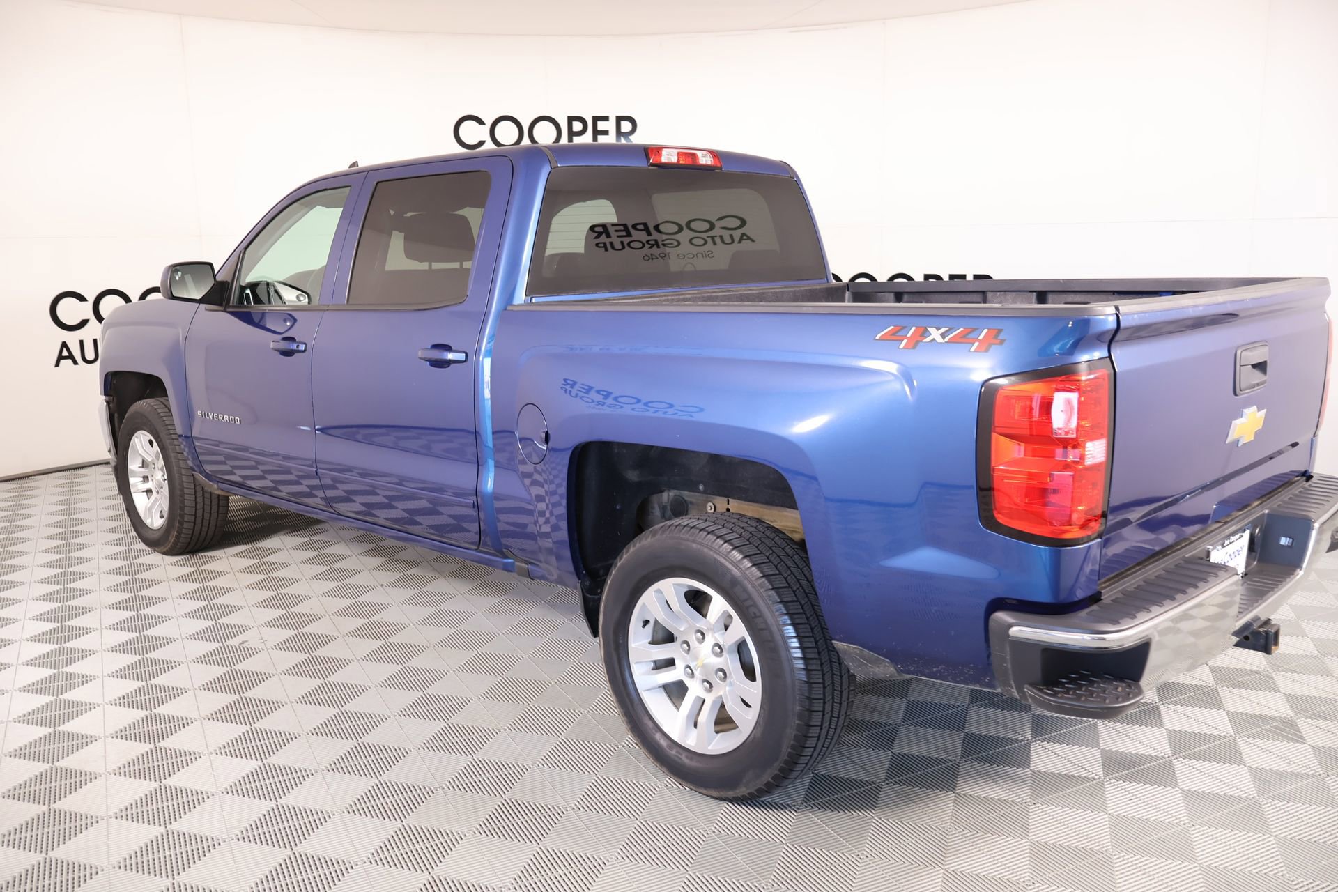 Used 2018 Chevrolet Silverado 1500 LT w/ All Star Edition image 21