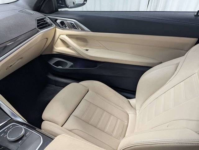 Used 2021 BMW 430i Coupe w/ M Sport Package image 7