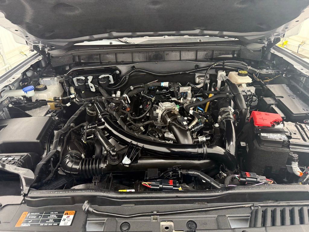 Used 2024 Ford Bronco Outer Banks image 10