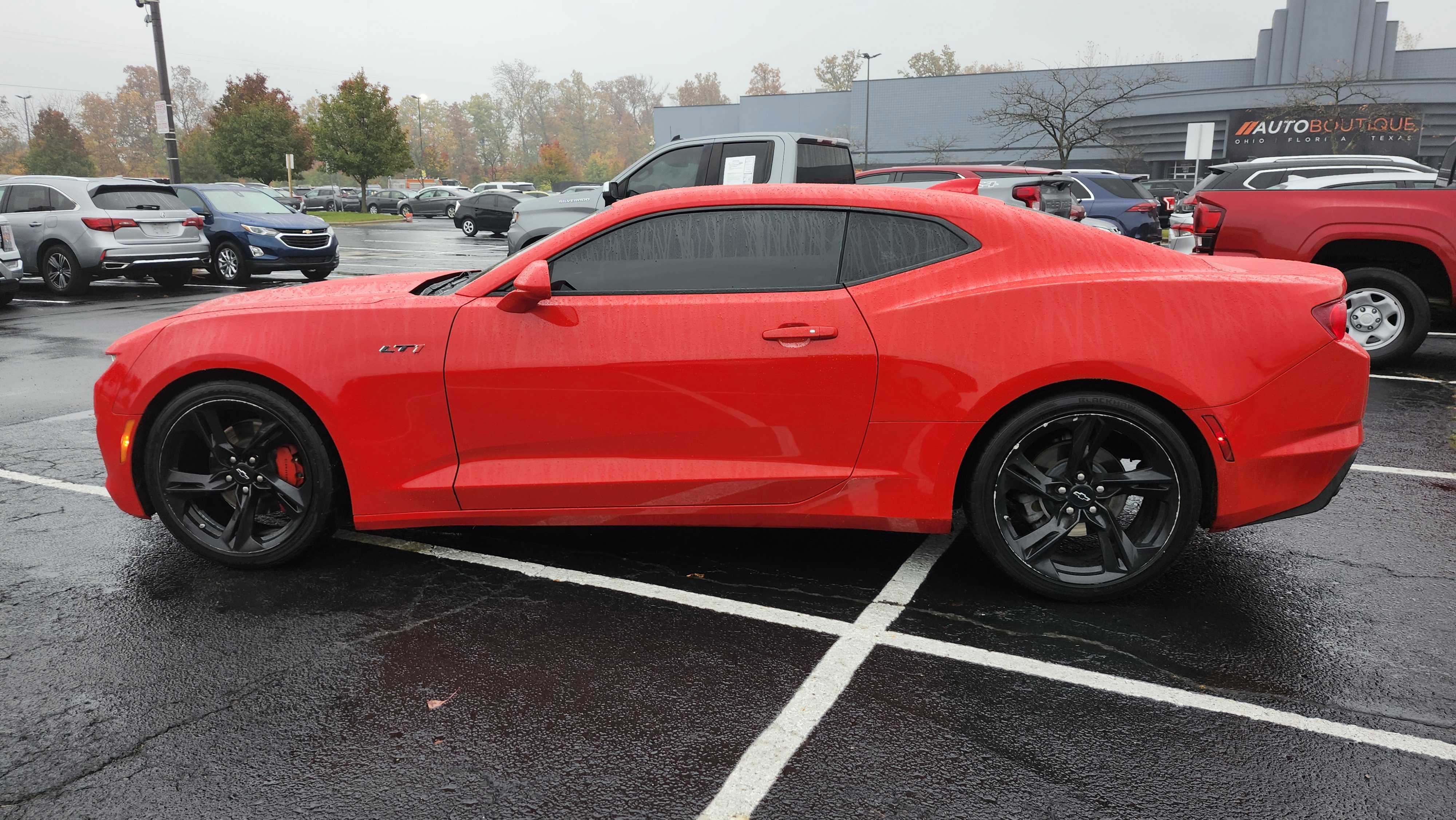 Used 2022 Chevrolet Camaro LT image 8