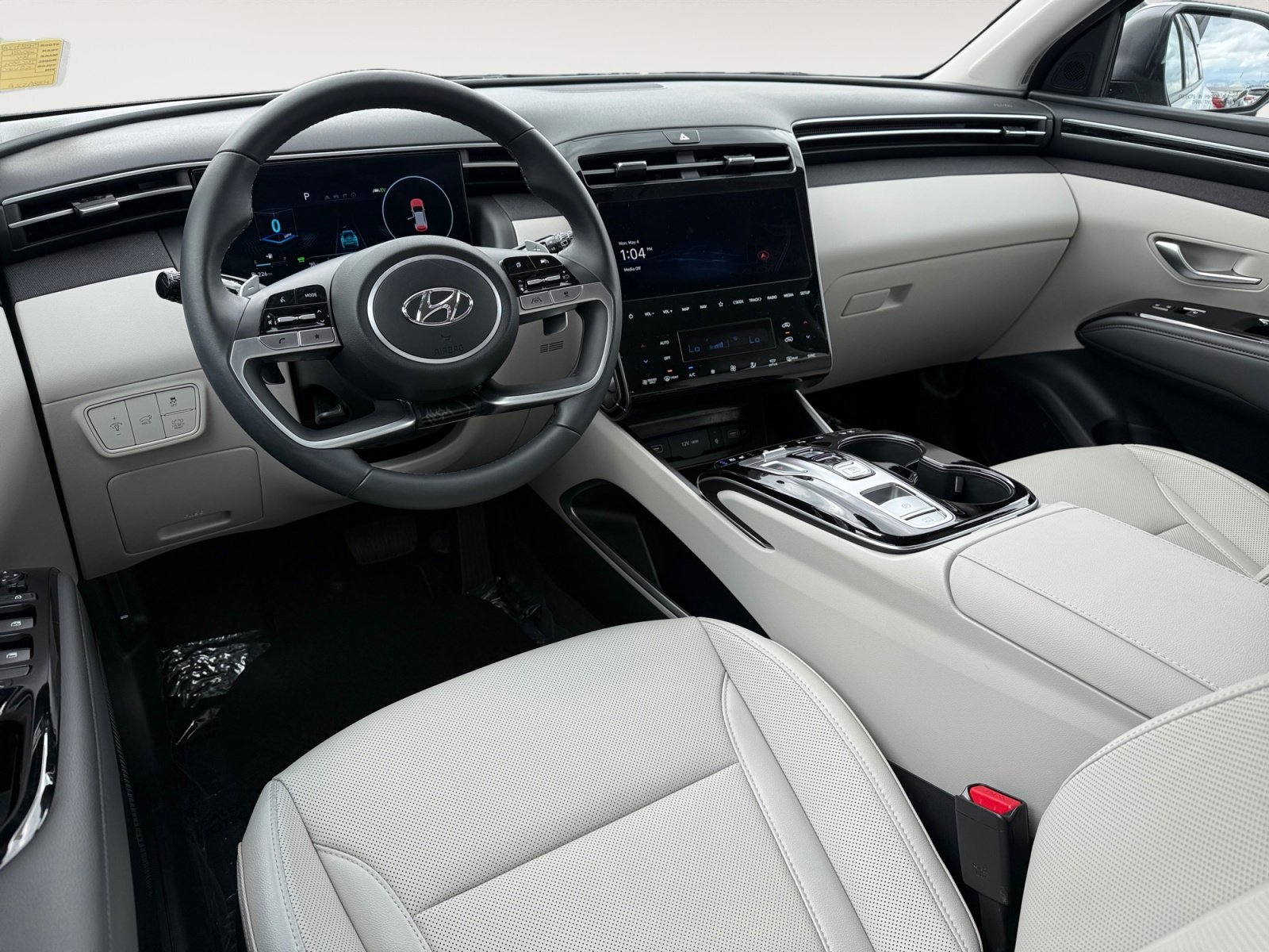 Certified 2024 Hyundai Tucson Limited AWD/4WD image 15