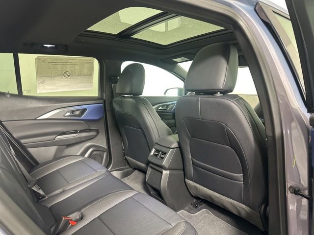 New 2026 Chevrolet Equinox EV LT image 17