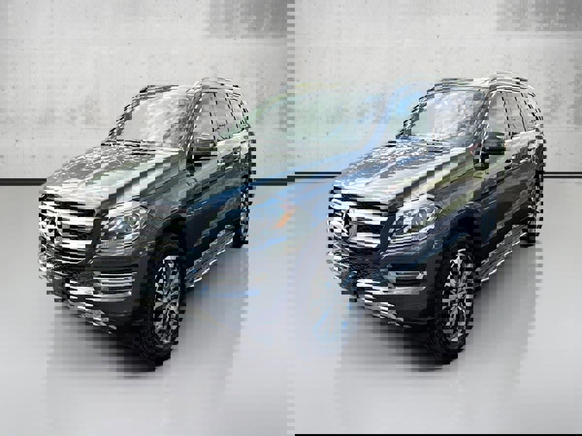 Used 2014 Mercedes-Benz GL 450 4MATIC image 3
