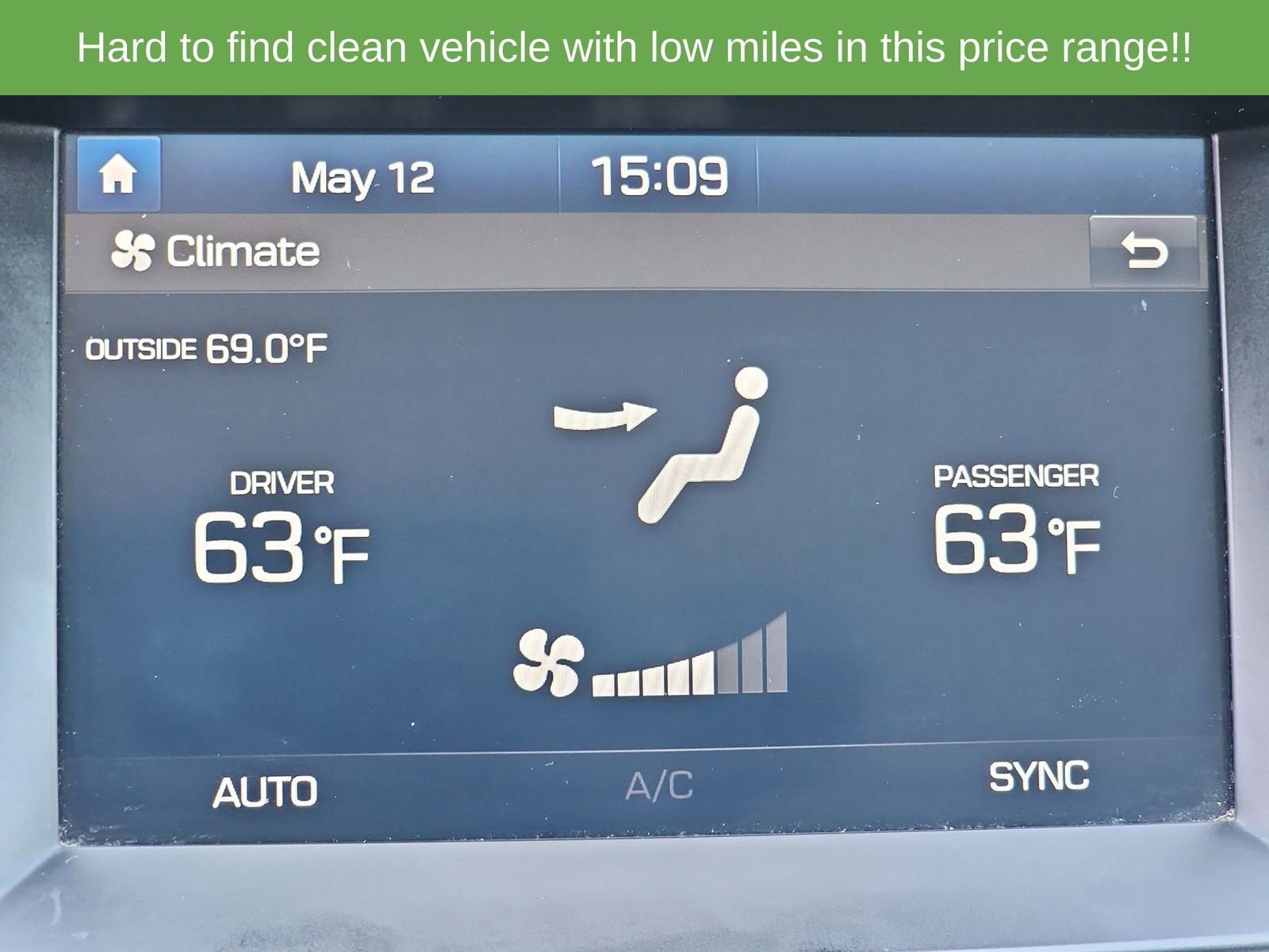 Used 2017 Hyundai Santa Fe Sport FWD image 26