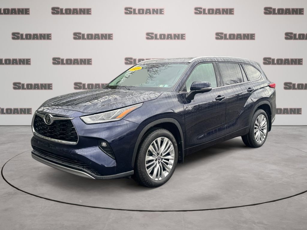 Used 2023 Toyota Highlander Platinum