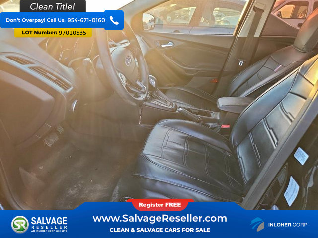 Used 2017 Ford Focus SE image 9