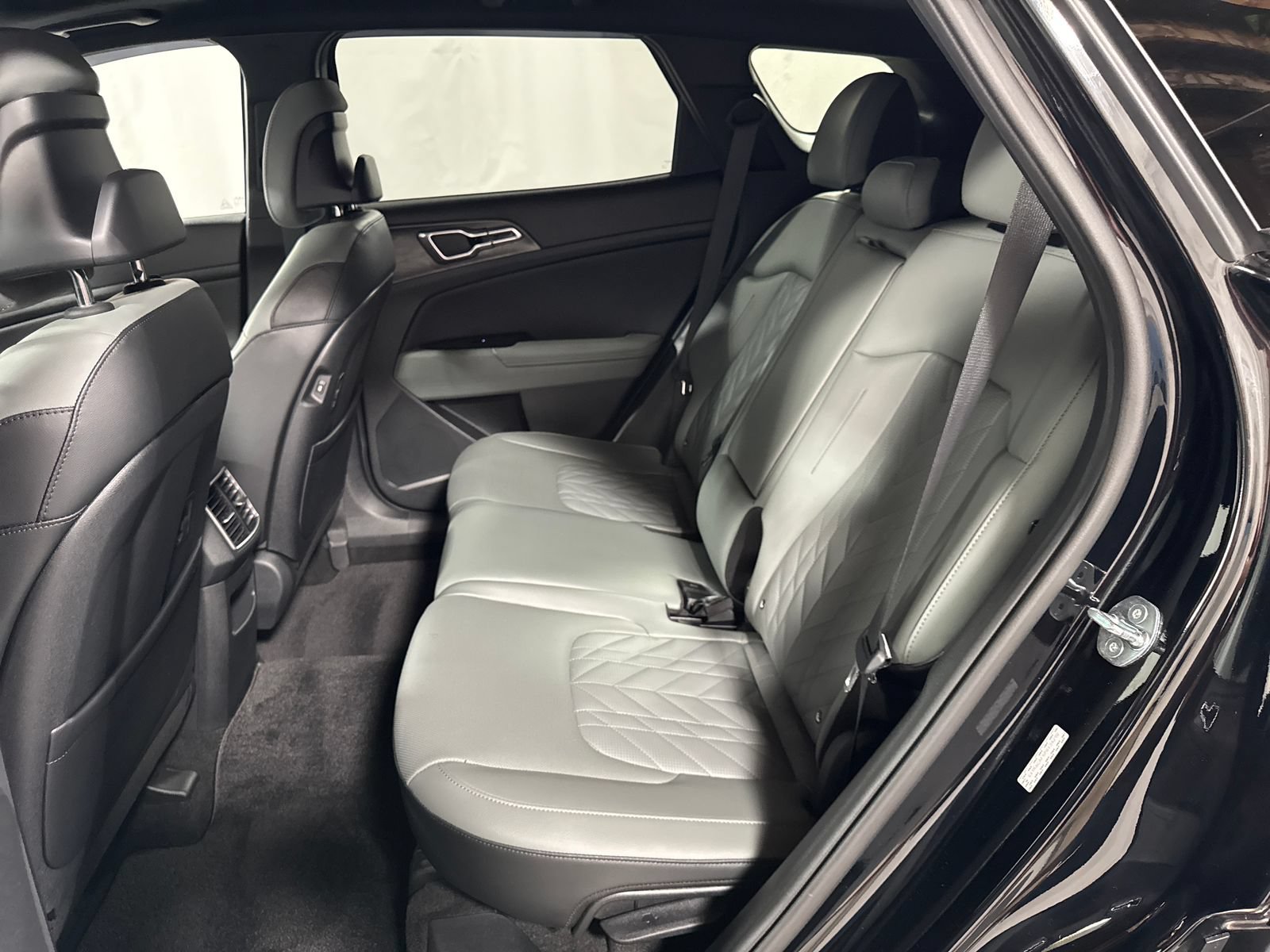 Certified 2023 Kia Sportage X-Line w/ X-Line Premium Package AWD/4WD image 5