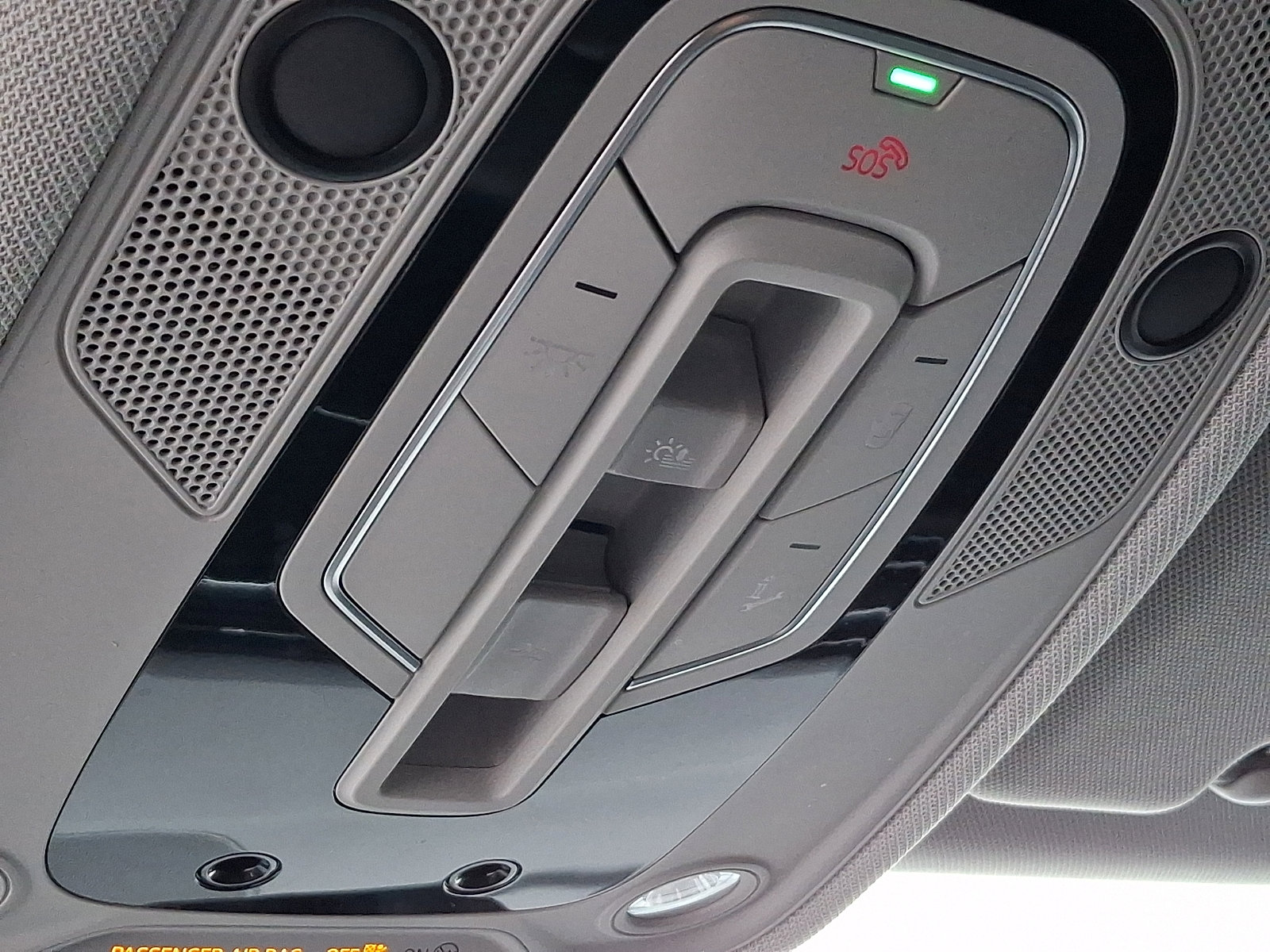 Used 2022 Audi Q8 Premium Plus image 26