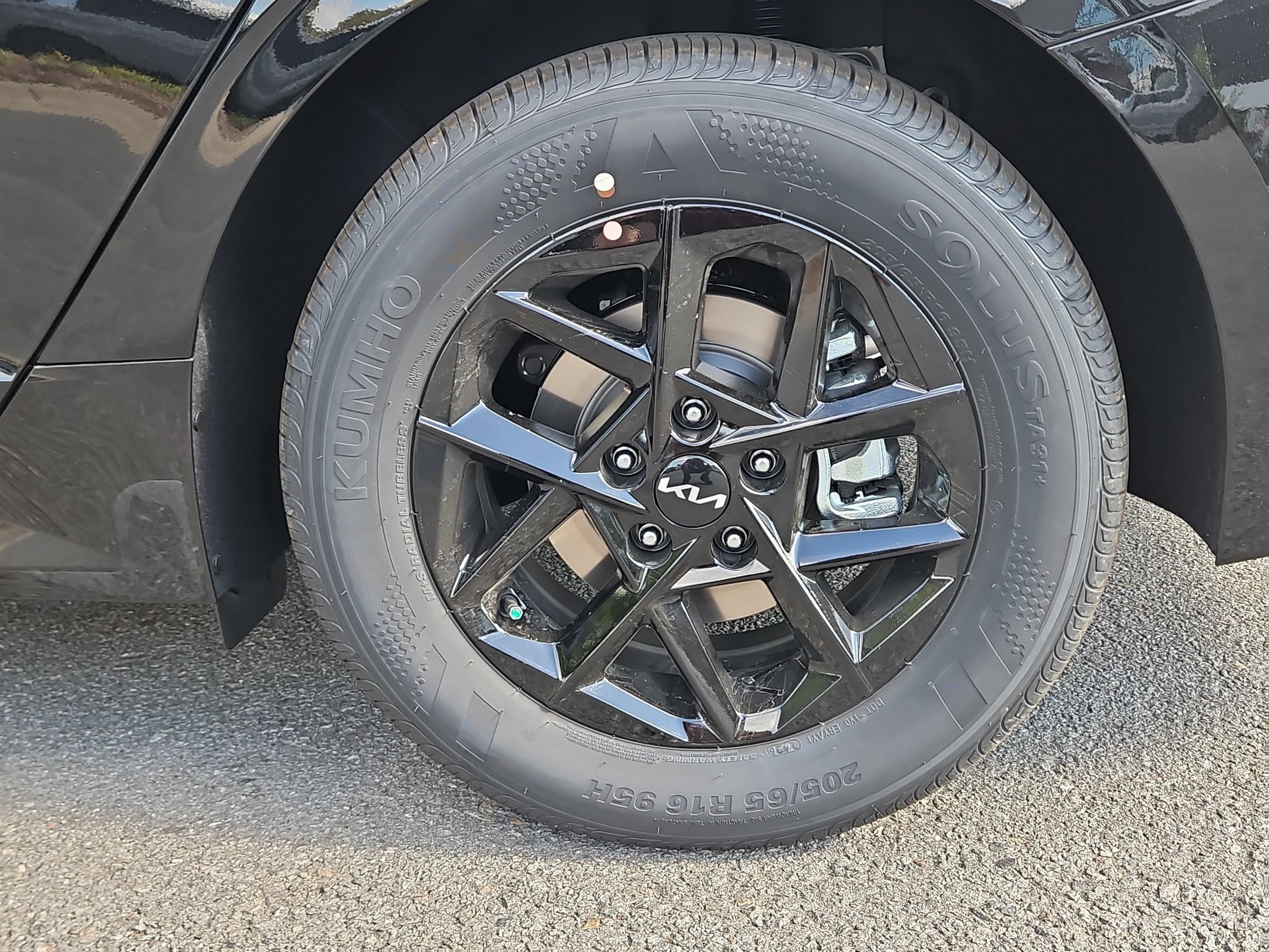 New 2026 Kia K5 LXS FWD image 12