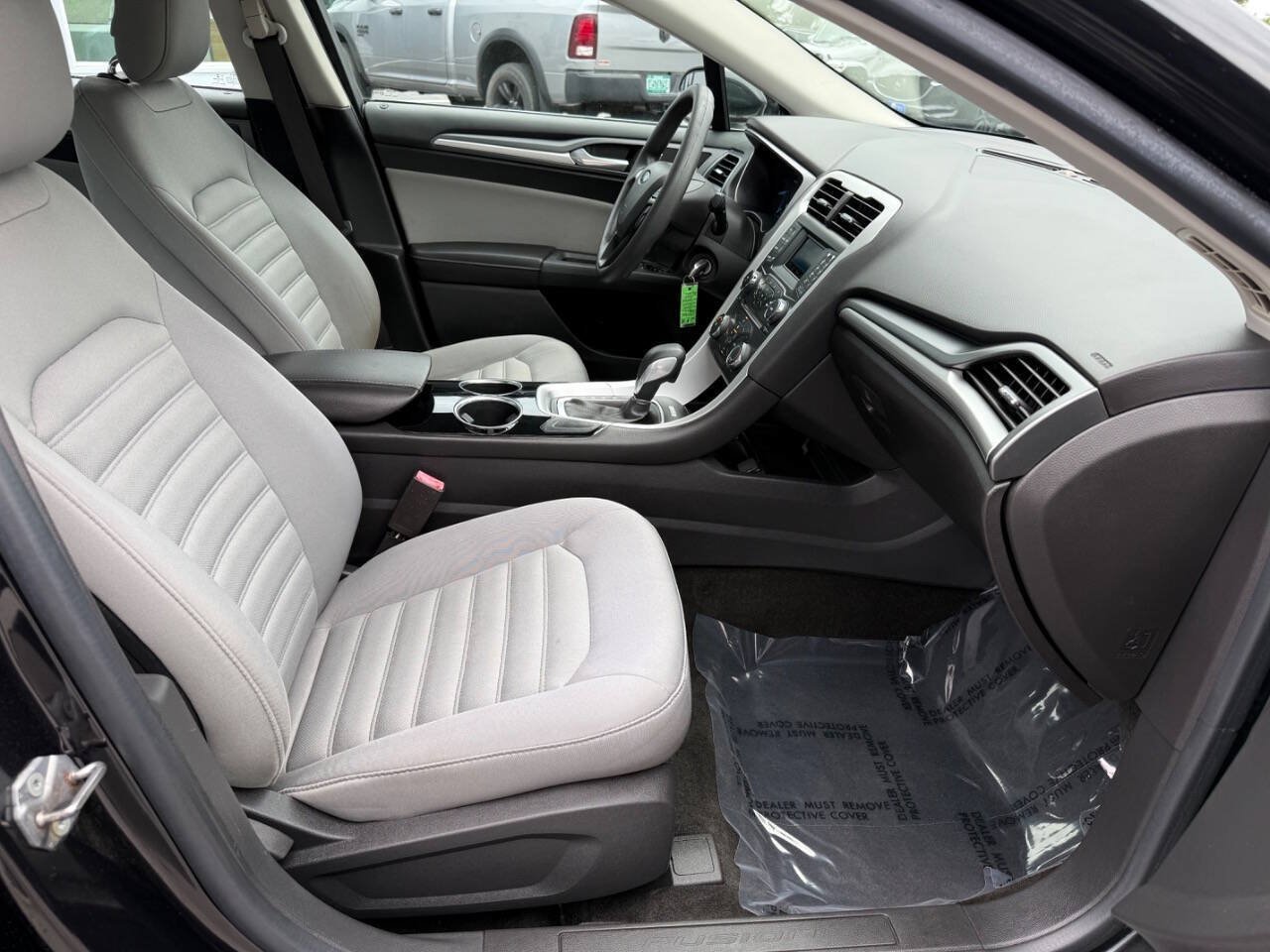 Used 2013 Ford Fusion S FWD image 16