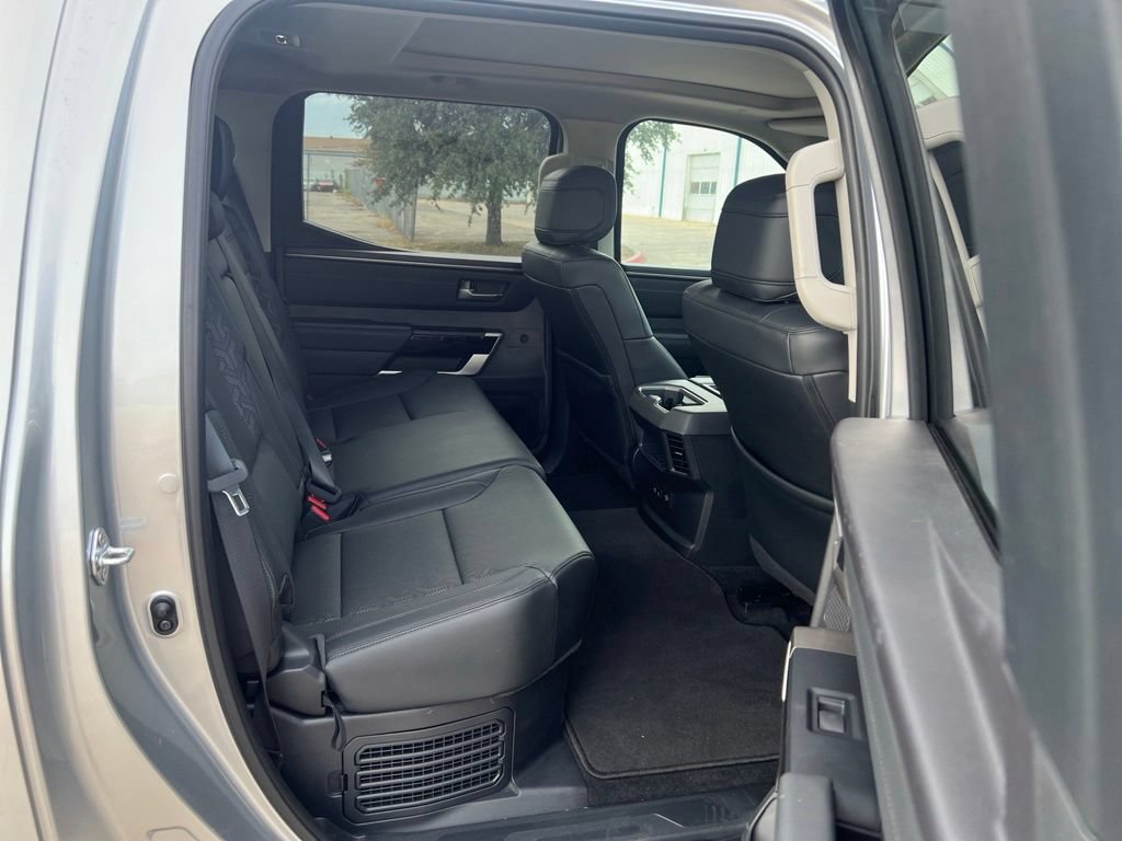 Used 2024 Toyota Tundra Limited AWD/4WD image 18