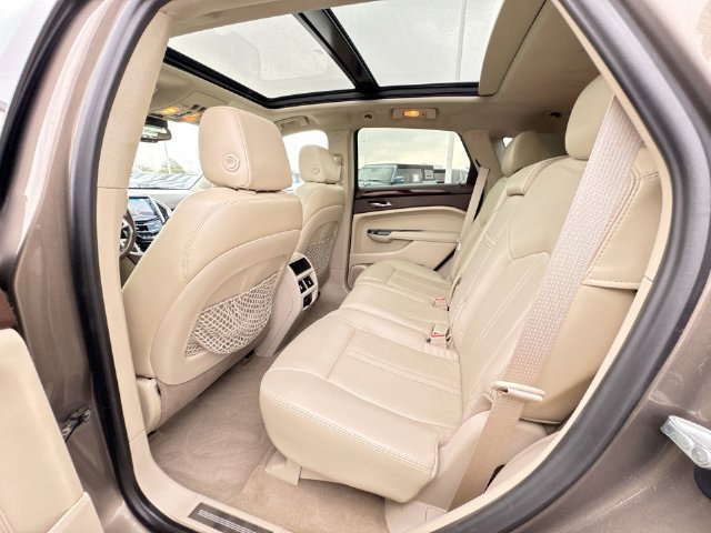 Used 2014 Cadillac SRX Luxury w/ Driver Awareness Package AWD/4WD image 22