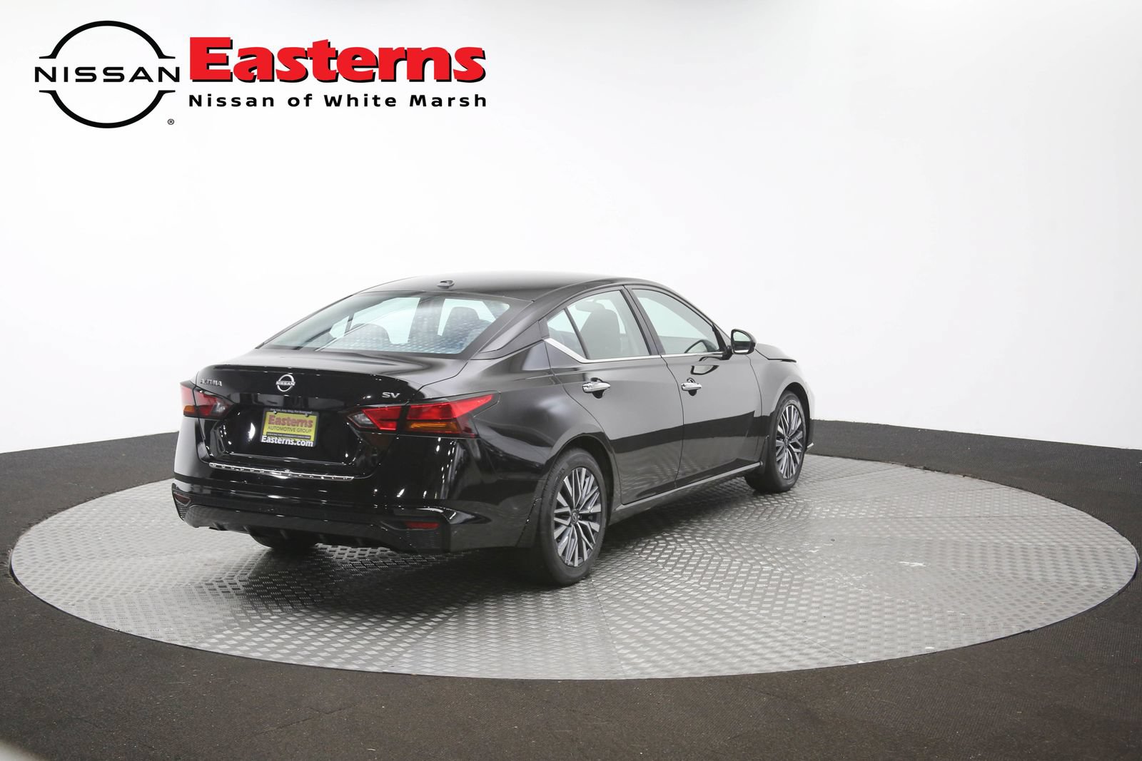 Used 2023 Nissan Altima 2.5 SV FWD image 39