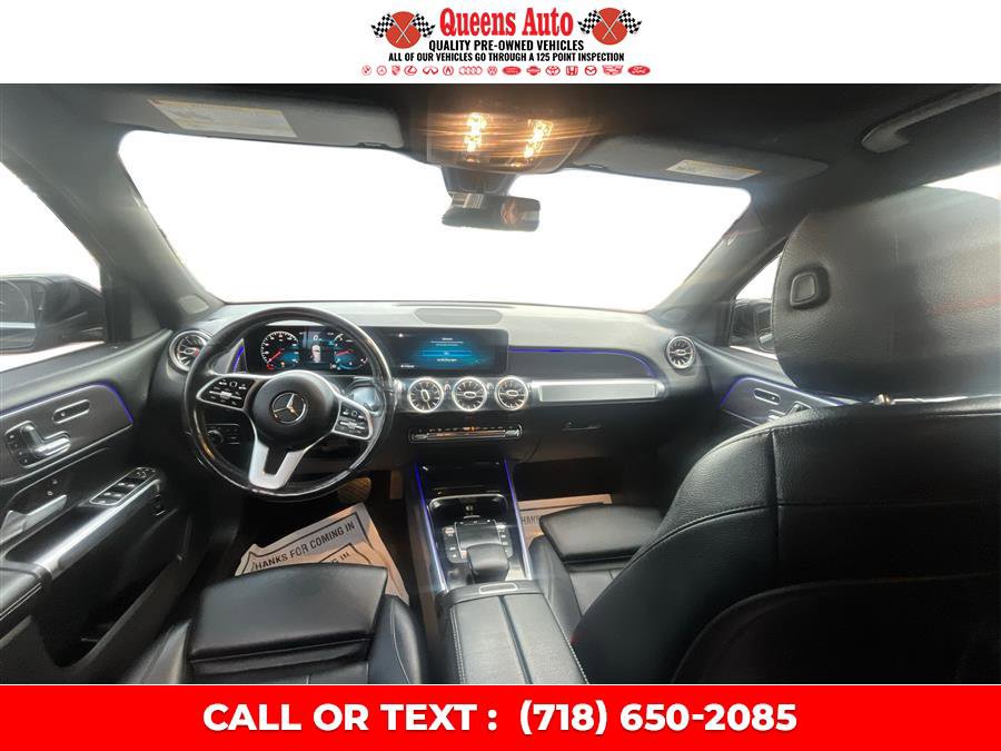 Used 2021 Mercedes-Benz GLB 250 4MATIC w/ Premium Package image 41