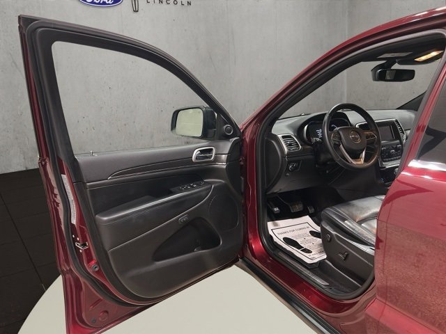 Used 2018 Jeep Grand Cherokee Limited image 9