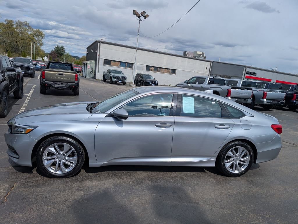 Used 2019 Honda Accord LX image 3