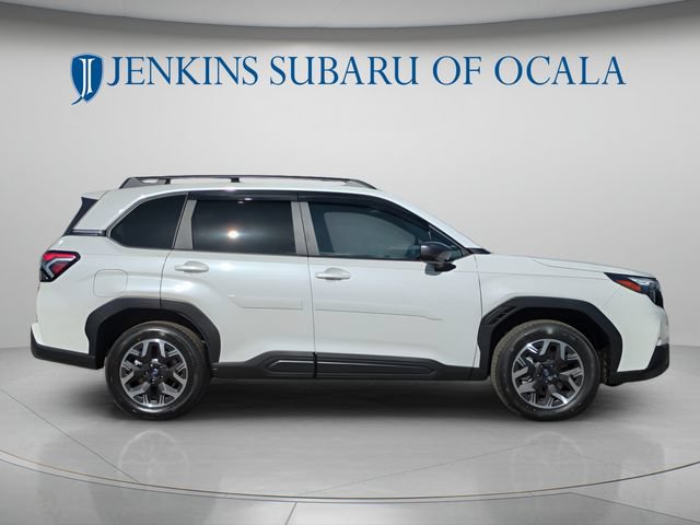 Used 2026 Subaru Forester Premium AWD/4WD image 2