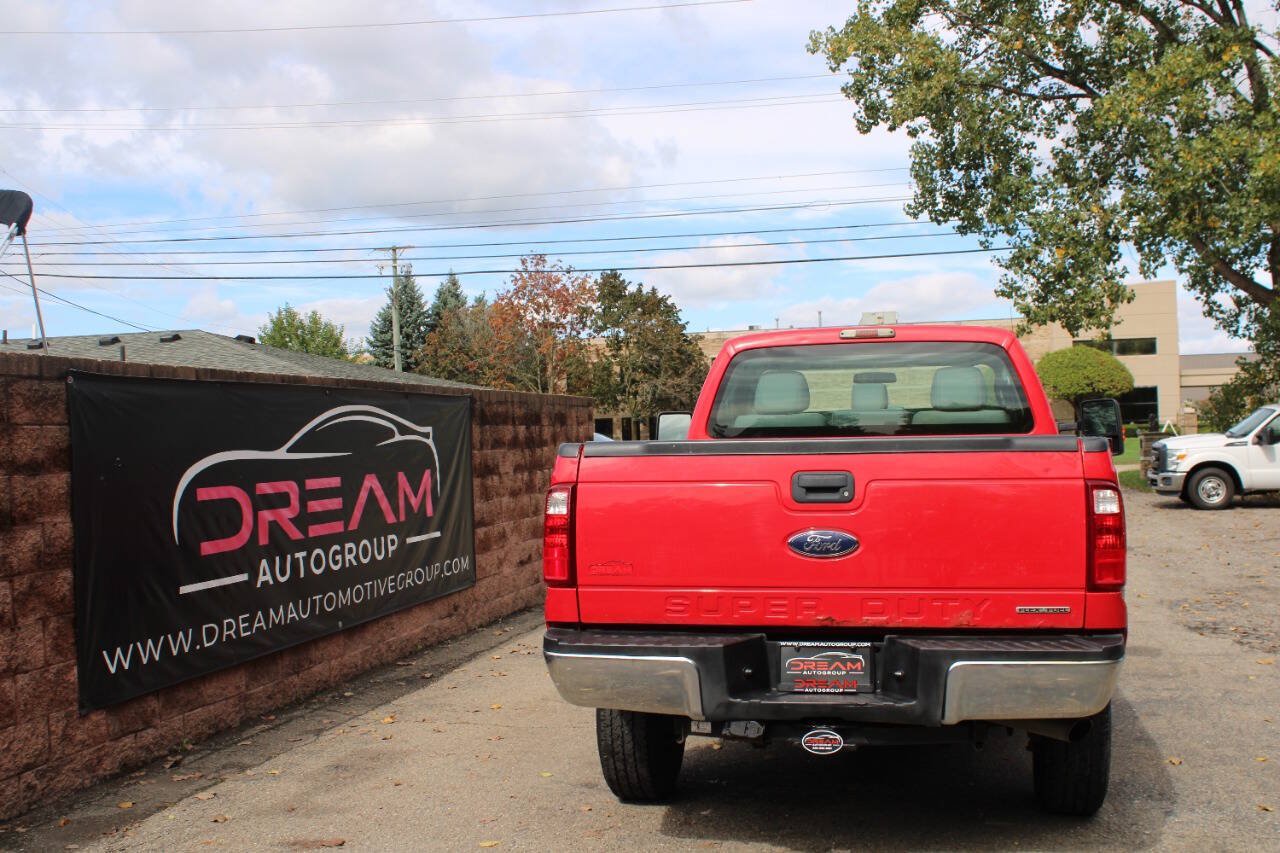 Used 2015 Ford F250 XL w/ Power Equipment Group AWD/4WD image 8