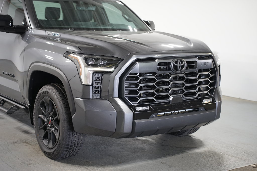 New 2026 Toyota Tundra Limited AWD/4WD image 4