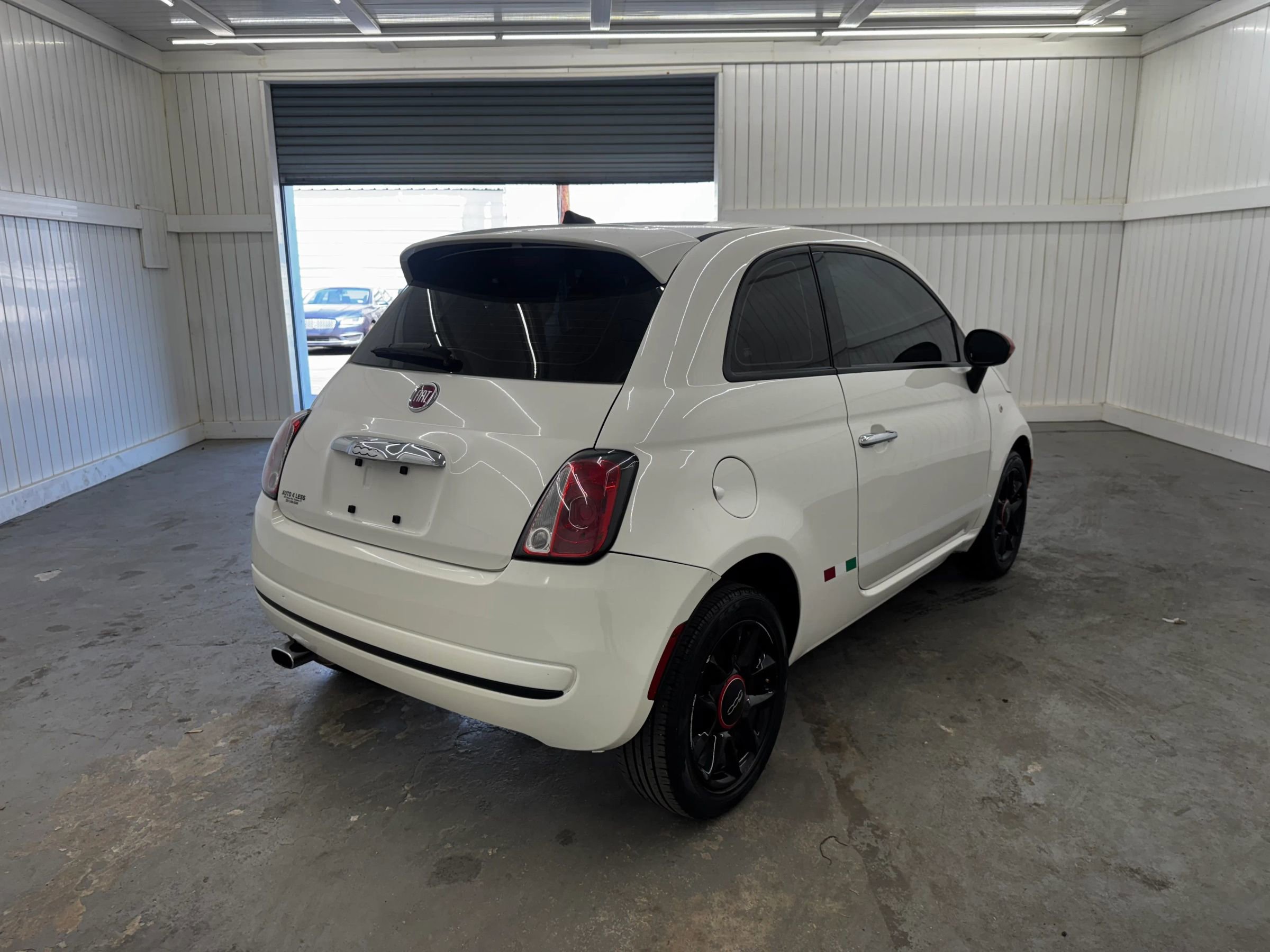 Used 2016 FIAT 500 Pop w/ Italia Package image 5
