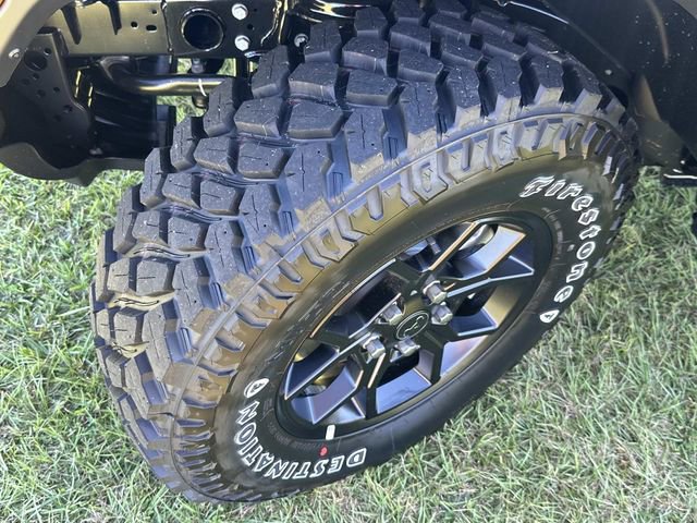 New 2025 Jeep Gladiator Willys image 20