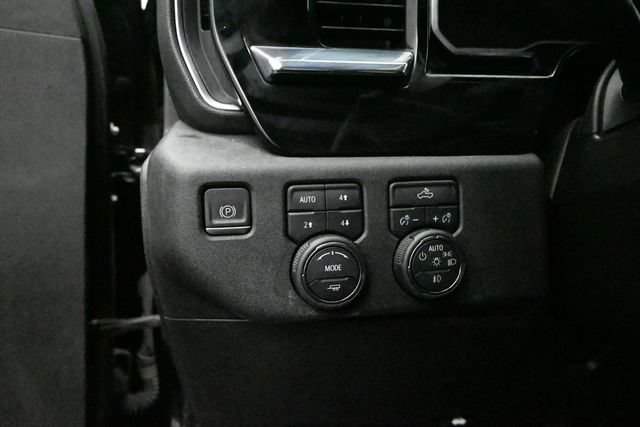 Used 2023 Chevrolet Silverado 1500 RST AWD/4WD image 12