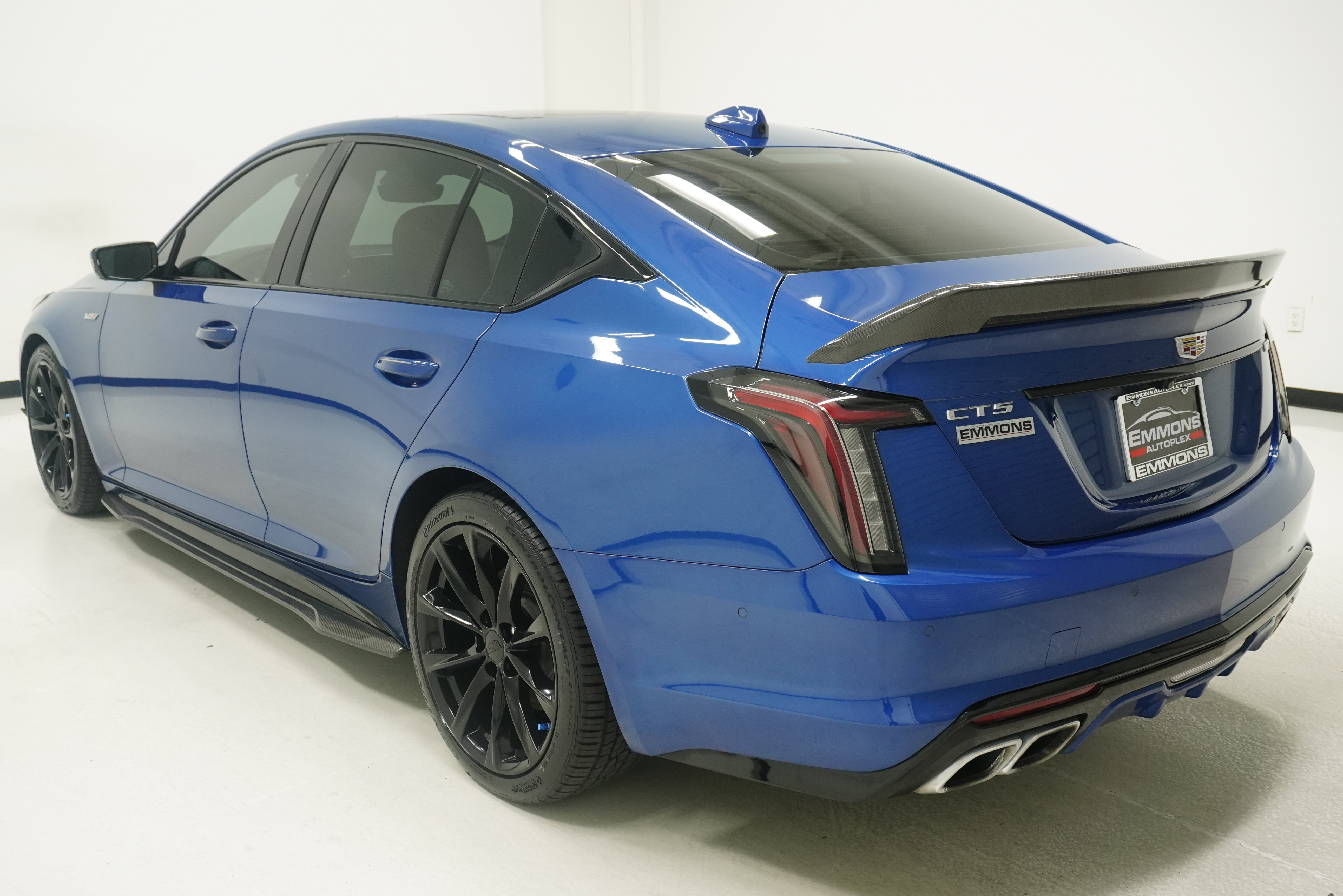 Used 2023 Cadillac CT5 V w/ Platinum Package RWD image 6