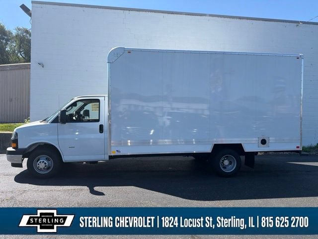 New 2026 Chevrolet Express 3500 w/ Power Convenience Package RWD image 5