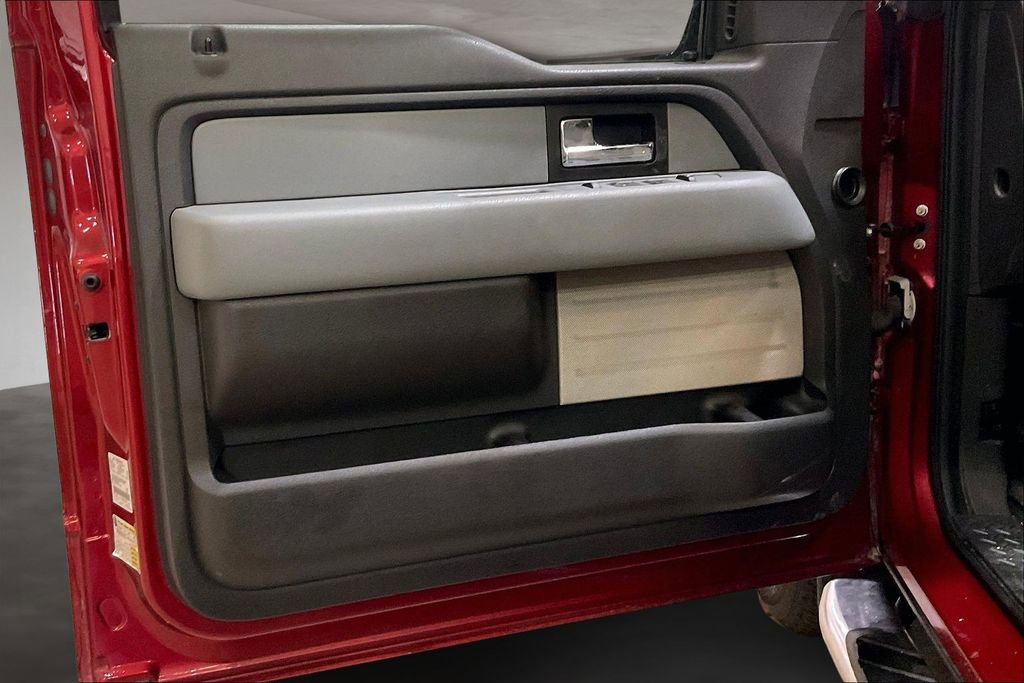 Used 2014 Ford F150 XLT w/ Equipment Group 302A Luxury image 22