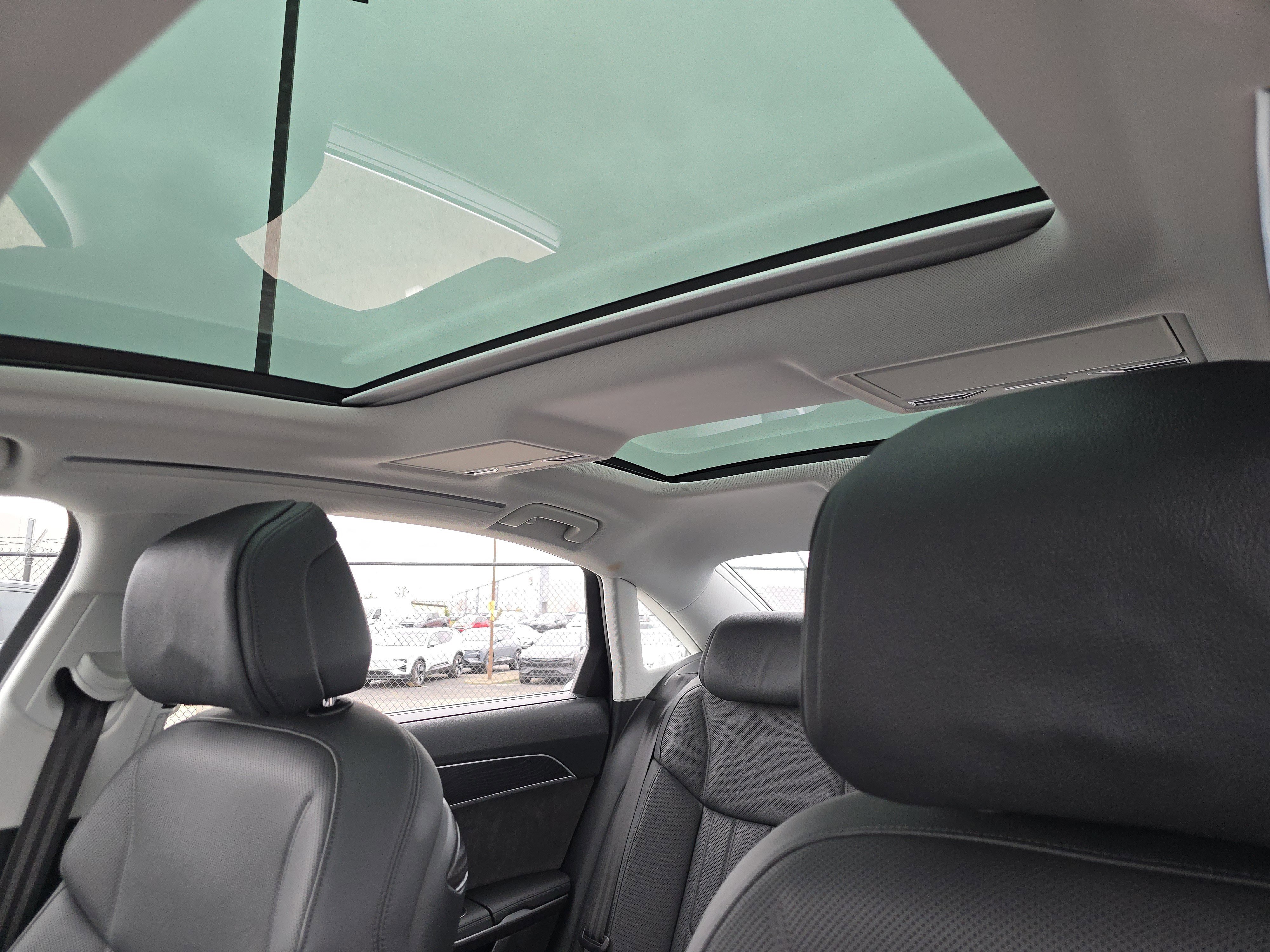 Used 2019 Audi A8 L 3.0T image 9