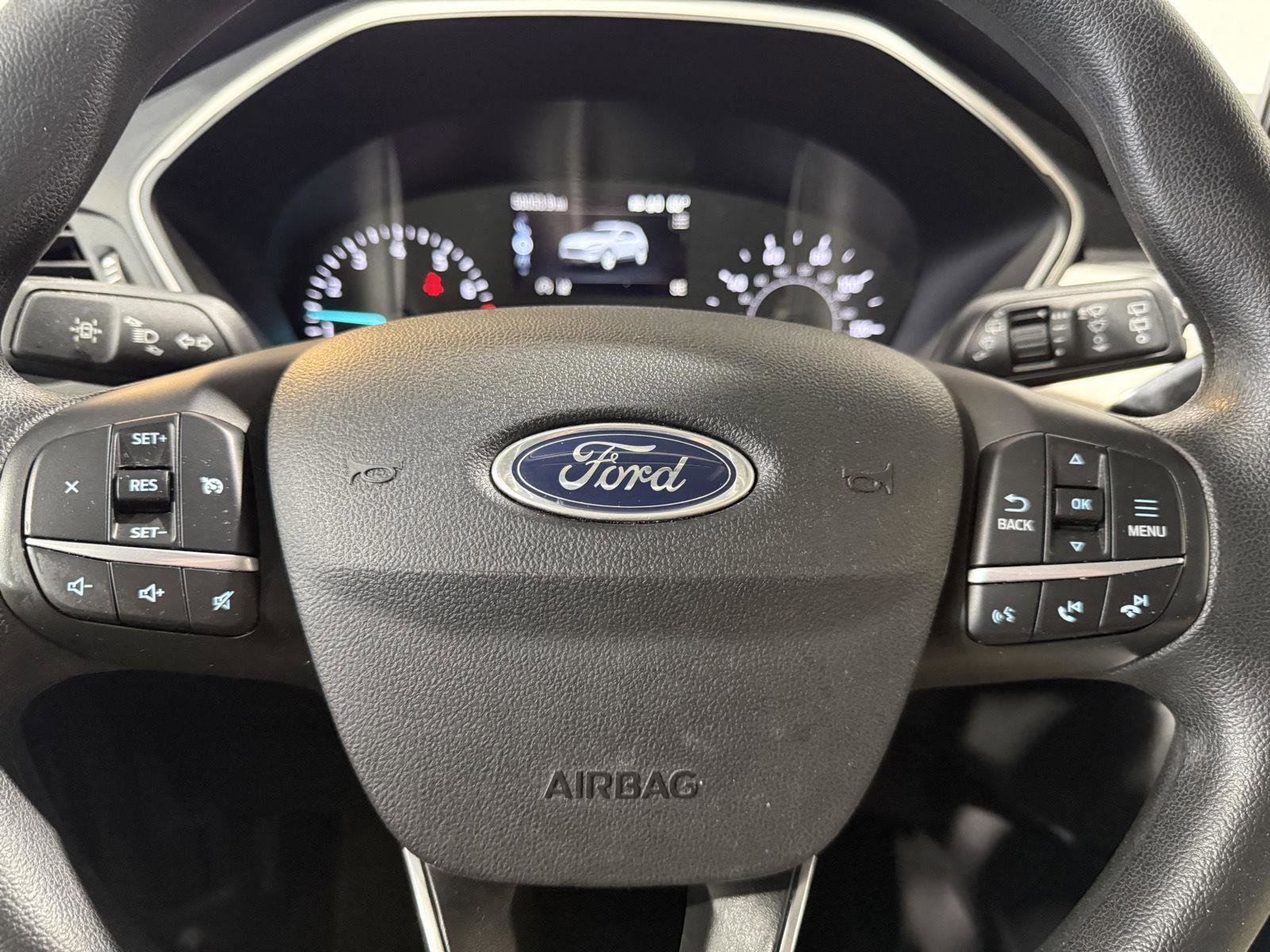 Used 2022 Ford Escape SE AWD/4WD image 11