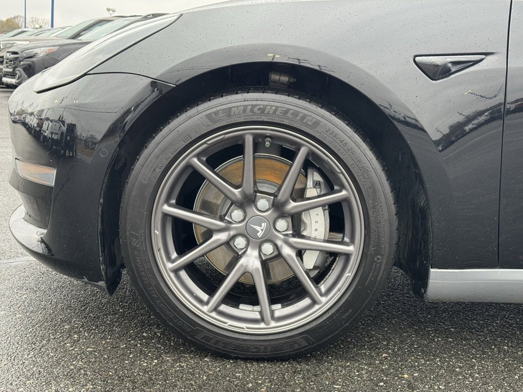 Used 2019 Tesla Model 3 Performance image 37
