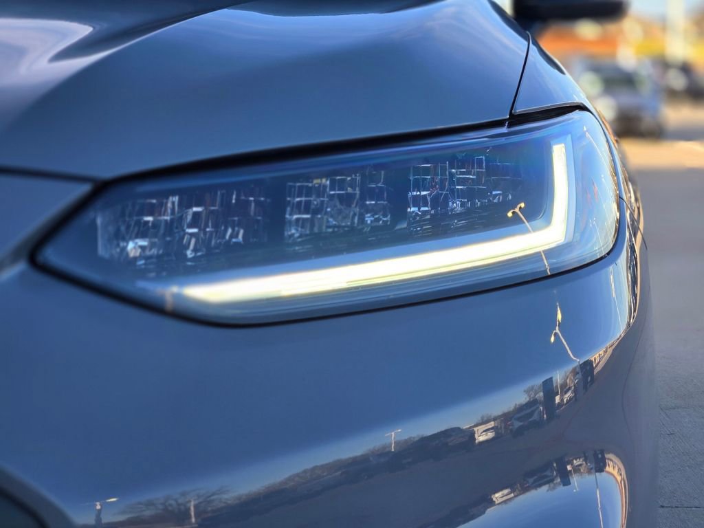 Used 2025 Honda HR-V Sport image 32