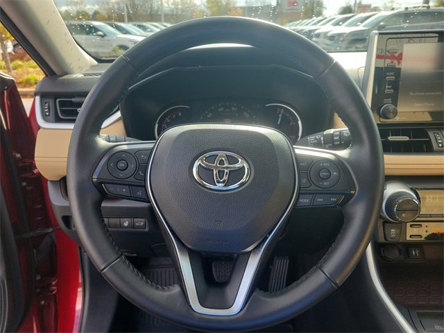 Used 2019 Toyota RAV4 Limited image 24