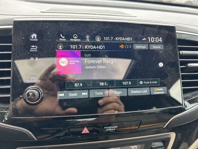 Used 2021 Honda Pilot Touring image 16