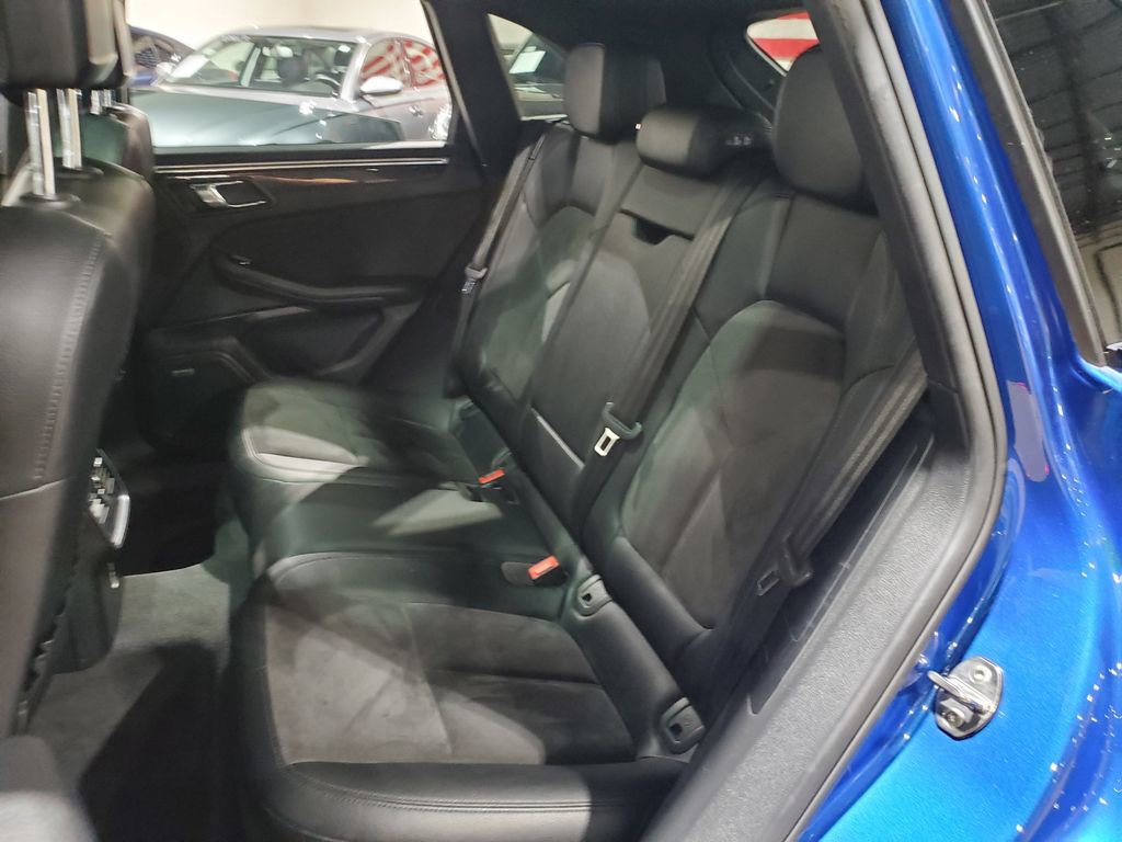 Used 2017 Porsche Macan image 25