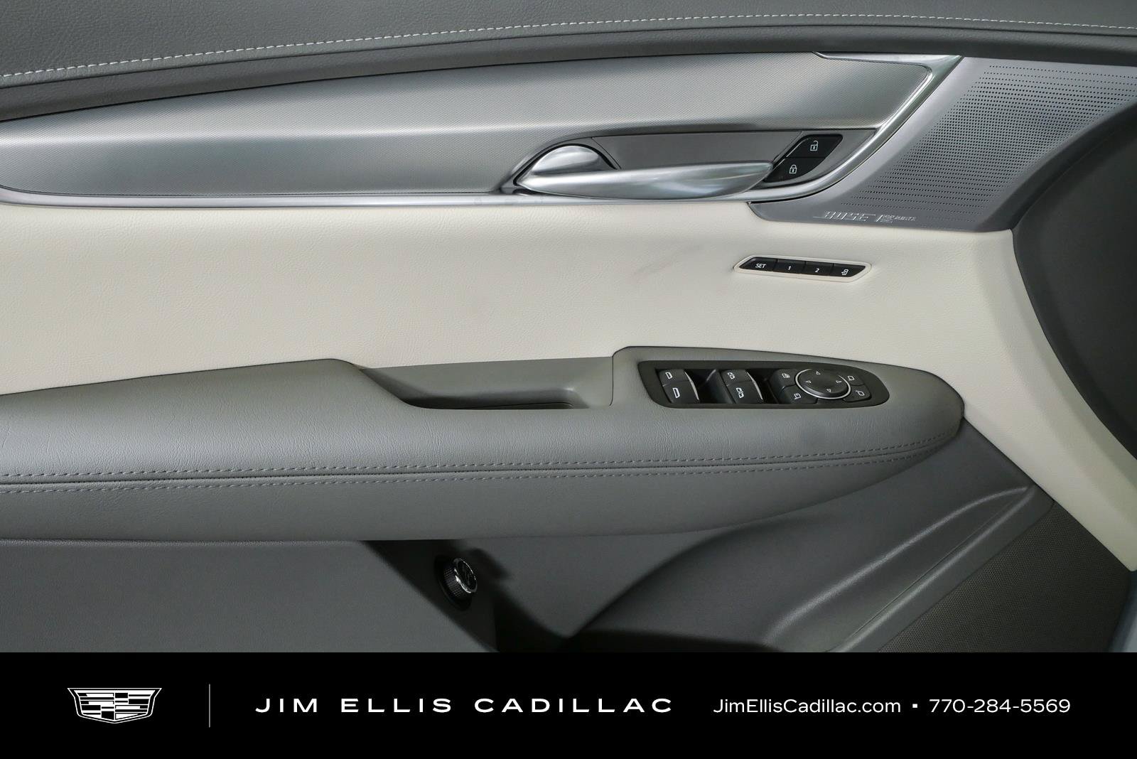 New 2026 Cadillac XT5 Premium Luxury w/ Driver Assist Package FWD image 6
