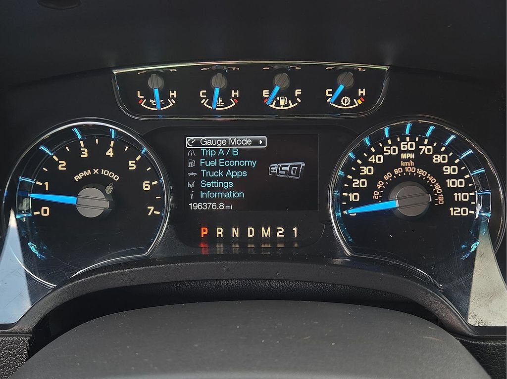 Used 2014 Ford F150 King Ranch w/ King Ranch Luxury Package AWD/4WD image 18