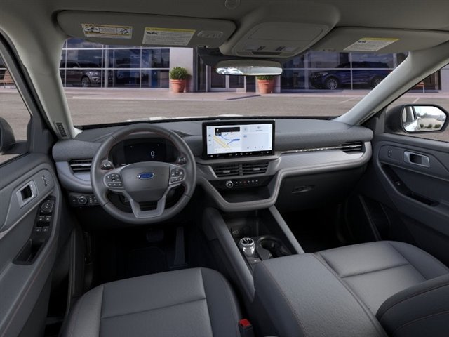 Used 2026 Ford Explorer Active w/ Active Comfort Package AWD/4WD image 9
