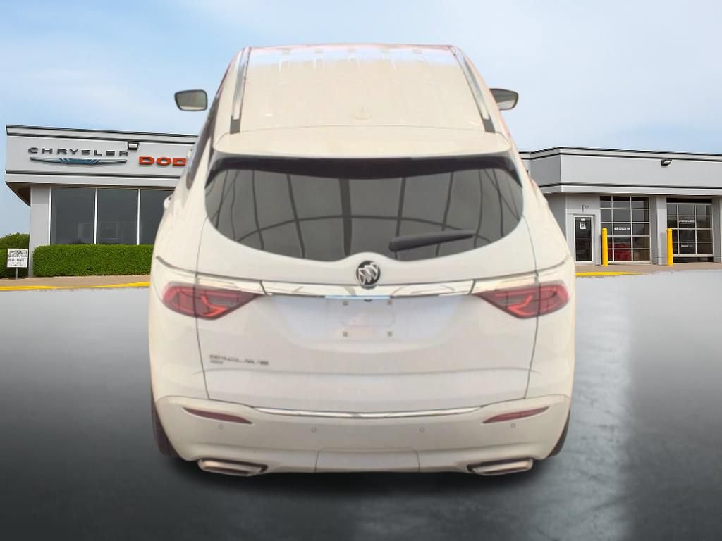 Used 2023 Buick Enclave Essence AWD/4WD image 7