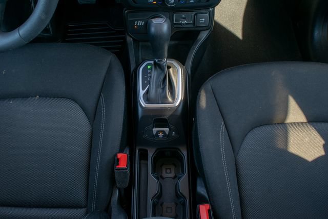Used 2020 Jeep Renegade Sport AWD/4WD image 31