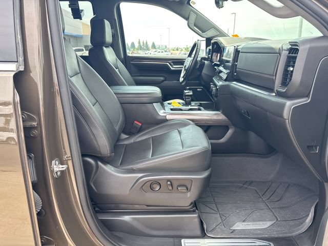 Certified 2023 Chevrolet Silverado 1500 LTZ w/ Technology Package AWD/4WD image 24