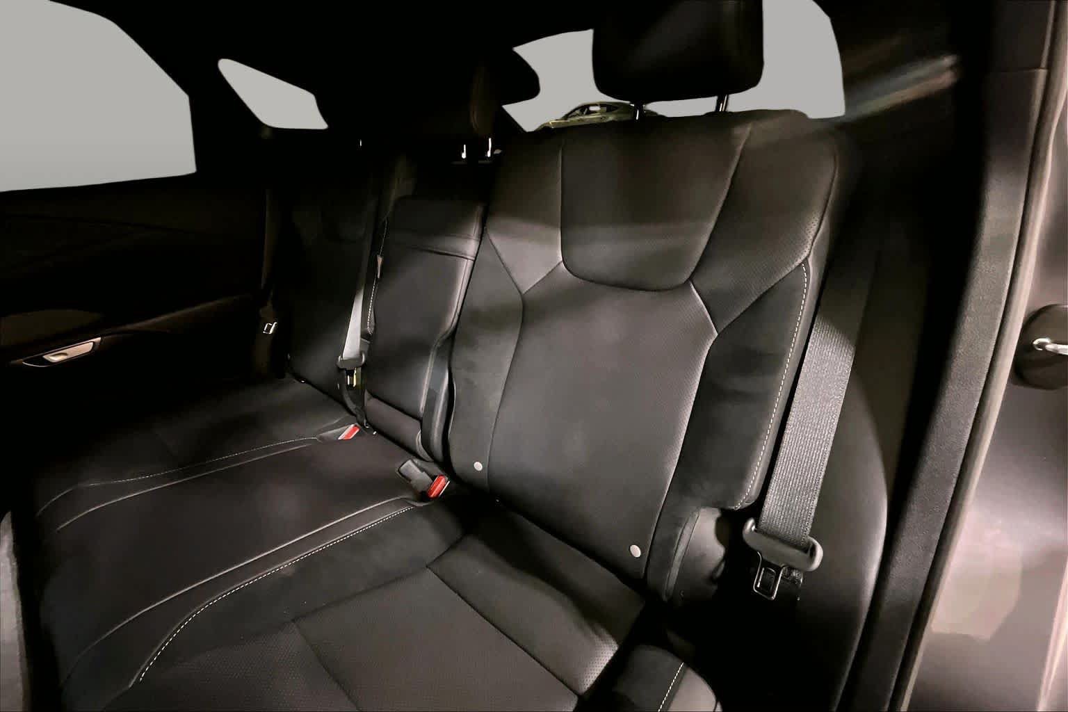 Used 2023 Lexus RX 500h F Sport w/ Cold Area Package AWD/4WD image 19